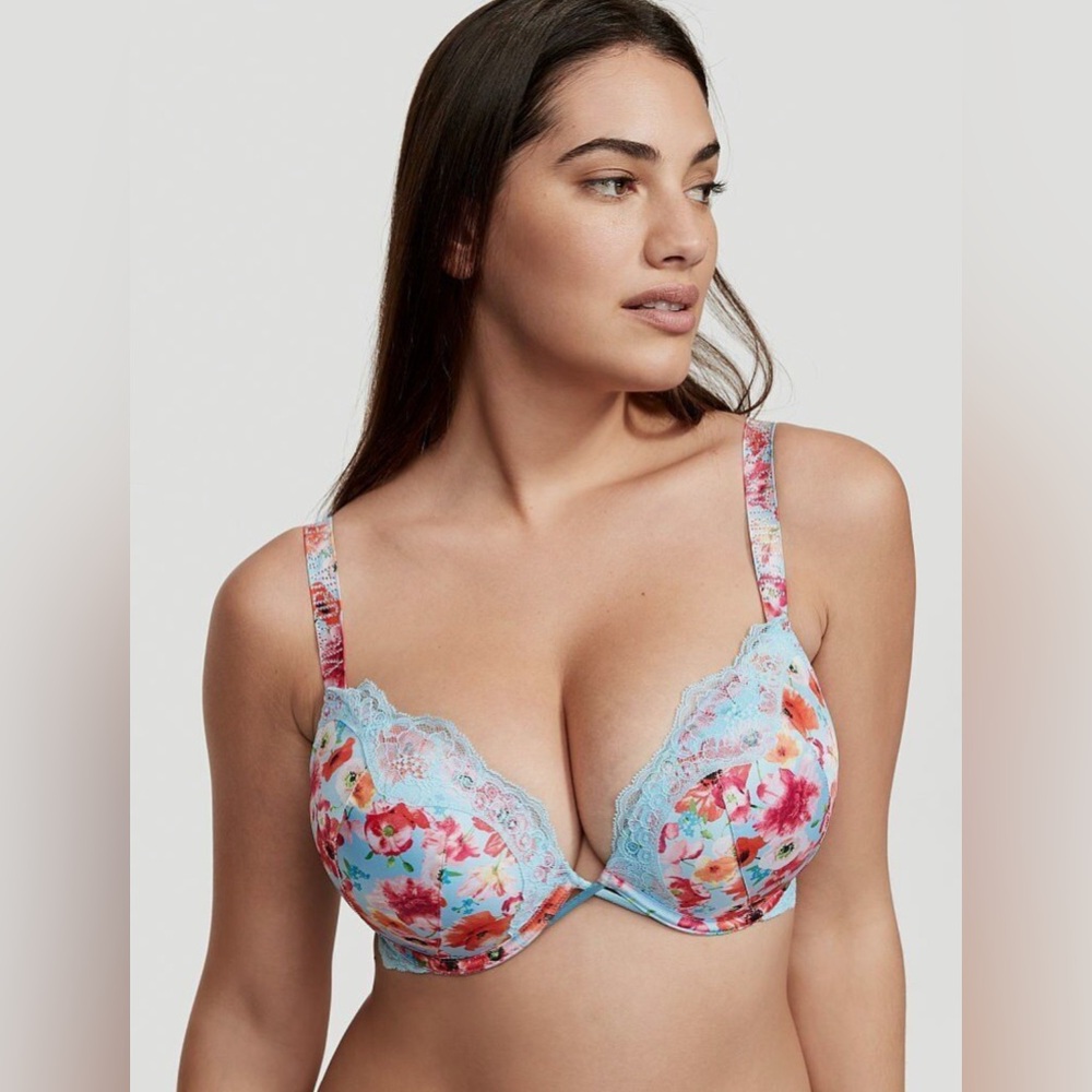 Victoria’s Secret Bombshell Shine Strap Floral Push up Bra